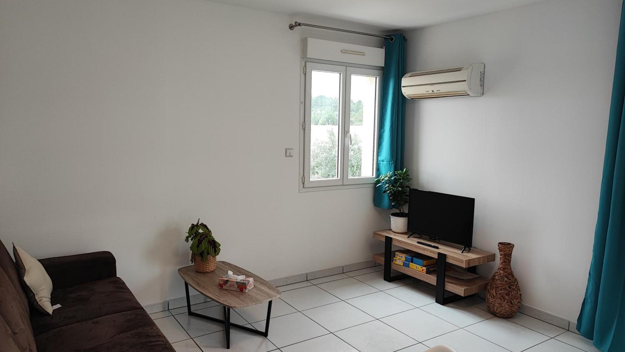 Appartement Cosy Uchaud Extérieur photo